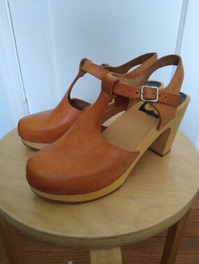 Swedish Hasbeens T Strap High Heel Clog Sandals